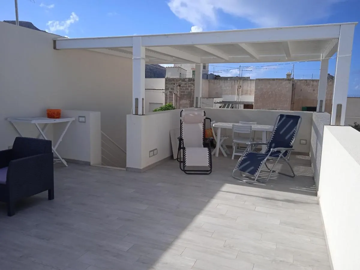 Villa Casa delle Rose Favignana 0*,